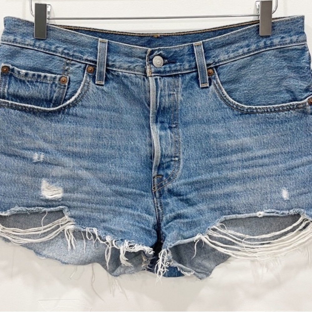 501® ORIGINAL FIT HIGH RISE WOMEN'S SHORTS